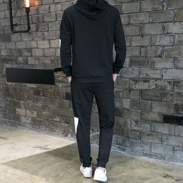 Férfi kétrészes sportkészlet fekete színben