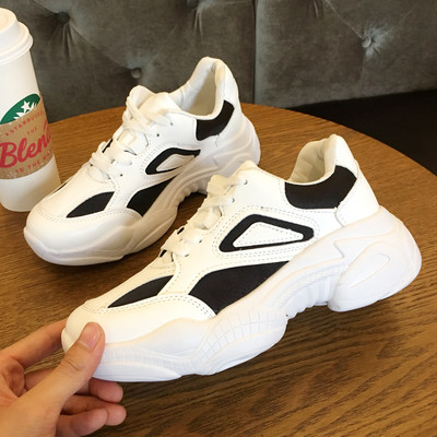 Sport és alkalmi női tornacipő két színben