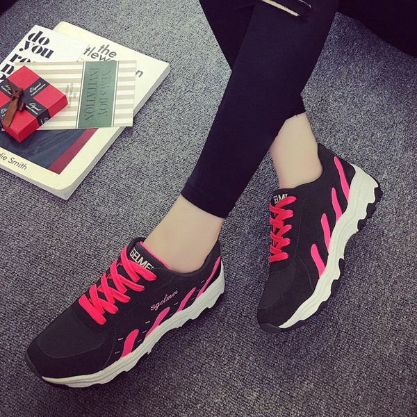 Női sport és alkalmi tornacipő két színben