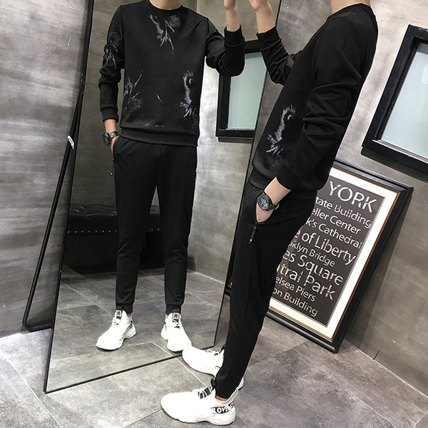 Férfi sport-alkalmi szett Karcsú, két részből álló modell