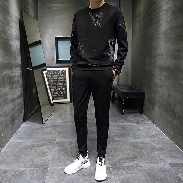 Férfi sport-alkalmi szett Karcsú, két részből álló modell