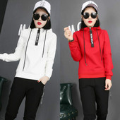 Αθλητικό γυναικείο σετ με κουκούλα  σε διάφορα χρώματα