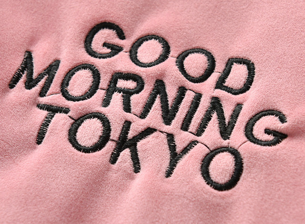 Μοντέρνο παιδικό φόρεμα με κουκούλα σε κόκκινο και ροζ χρώμα