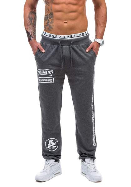 Мъжко спортно долнище с апликации и надпис в няколко цвята