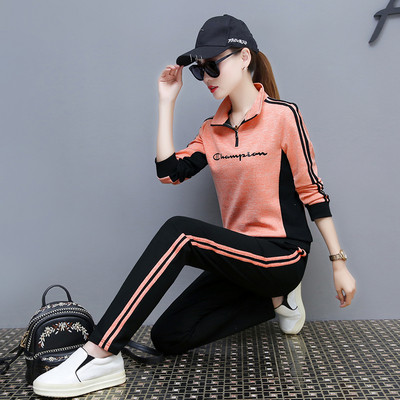 Női sportruha több színben