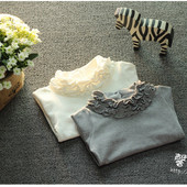 Μοντέρνα παιδική μπλούζα με O-λαιμόκοψη σε δύο χρώματα