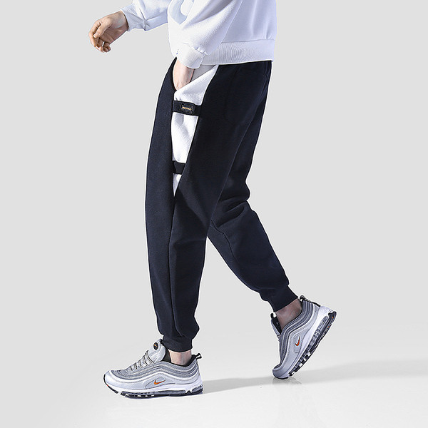 Ανδρικά αθλητικά παντελόνια σε γκρι και μαύρο χρώμα