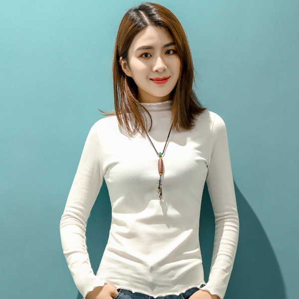 Κομψή γυναικεία μπλούζα με O-λαιμόκοψη σε διάφορα χρώματα