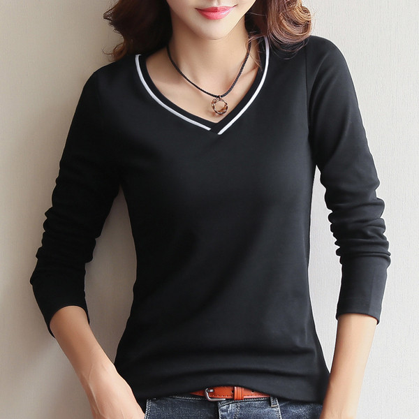 Καθημερινή γυναικεία μπλούζα με ντεκολτέ σε σχήμα V σε τρία χρώματα