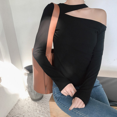 Γυναικείες μπλούζες με λαιμόκοψη O σε μαύρο και καφέ χρώμα