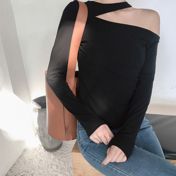 Γυναικείες μπλούζες με λαιμόκοψη O σε μαύρο και καφέ χρώμα