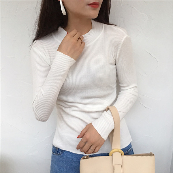 Μοντέρνα γυναικέια μπλούζα με O-λαιμόκοψη σε διάφορα χρώματα