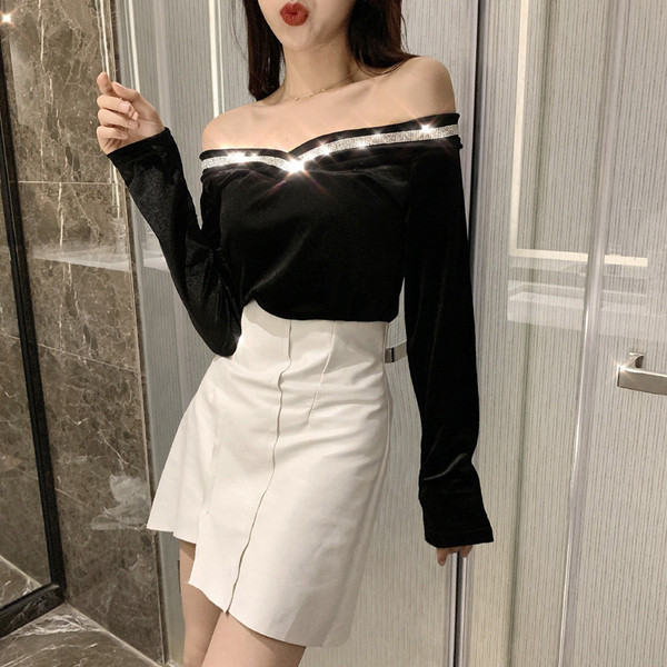 Γυναικεία βελούδινη μπλούζα  δύο χρωμάτων