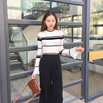 Γυναικείες μπλούζες με μανίκι λωτού σε τέσσερα χρώματα