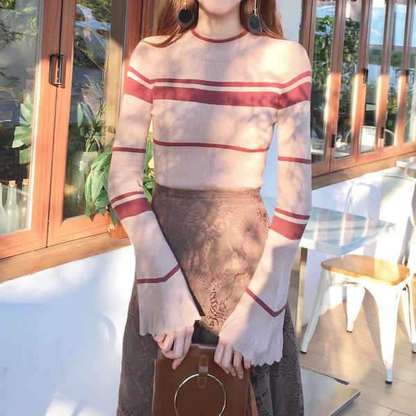 Γυναικείες μπλούζες με μανίκι λωτού σε τέσσερα χρώματα