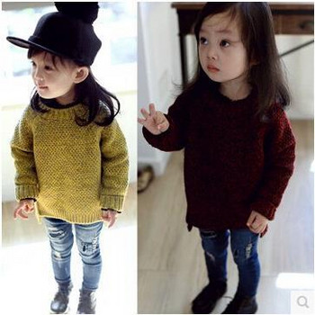 Χειμερινό παιδικό πουλόβερ για κορίτσια ασύμμετρη μοτίβο σε δύο χρώματα