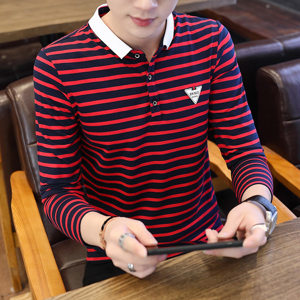 Férfi blúz hosszú ujjal és gallérral, két modellben