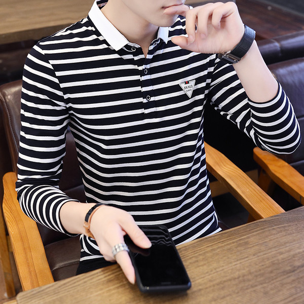 Férfi blúz hosszú ujjal és gallérral, két modellben