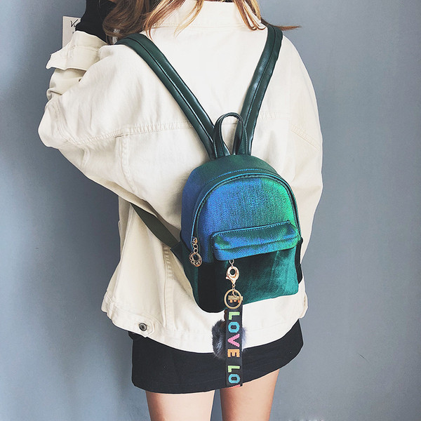 Rucsac mic de dama actual cu accesoriu in mai multe culori