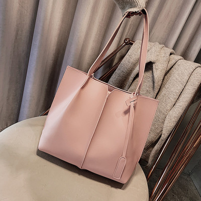 Női táska kiegészítővel több színben