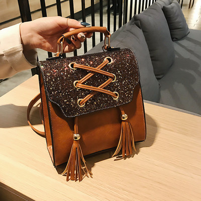 Modern női hátizsák brokáttal és keresztkötésekkel, többféle színben