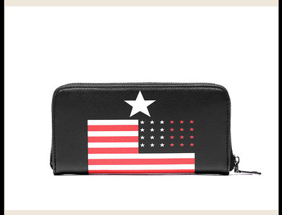 Ανδρικό πορτοφόλι με εφαρμογή και φερμουάρ σε δύο χρώματα