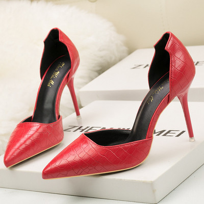 Stílusos női félig nyitott cipő négy színben