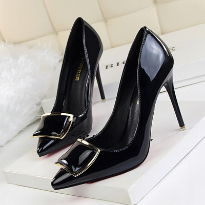 Pantofi de dama eleganti cu element metalic in mai multe culori