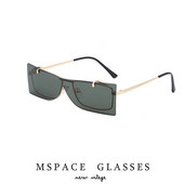 Ochelari moderni pentru femei si barbati cu ochelari colorati