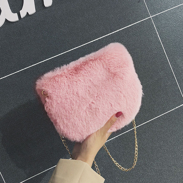 Стилна дамска пухена чанта в няколко цвята