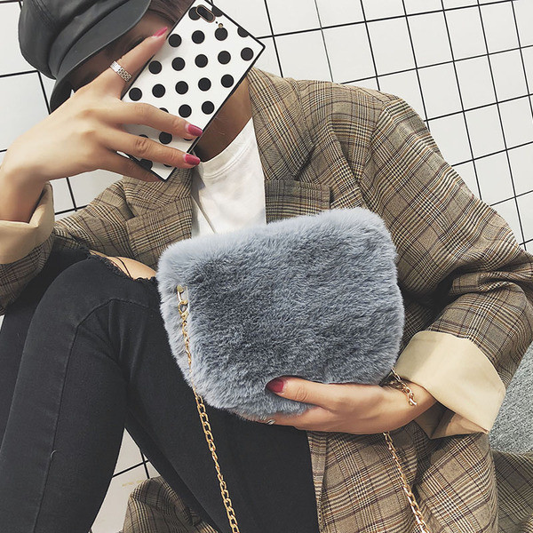 Стилна дамска пухена чанта в няколко цвята