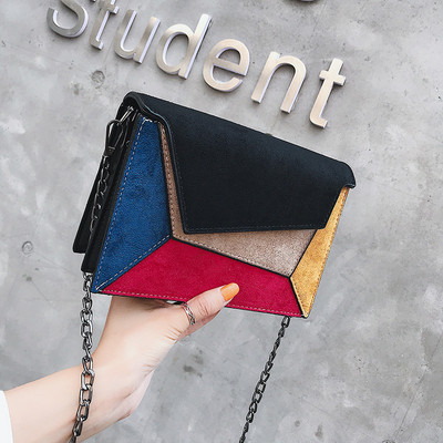 Stílusos női színes táska hosszú füllel