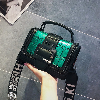 Modern női táska csattal több színben