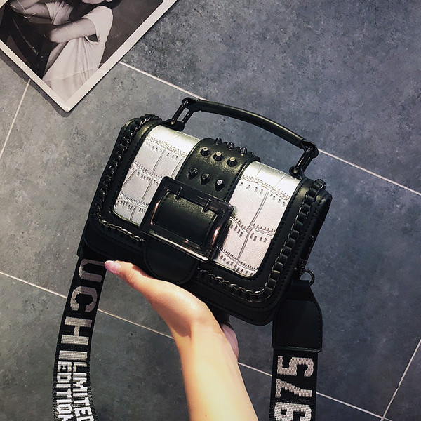 Modern női táska csattal több színben