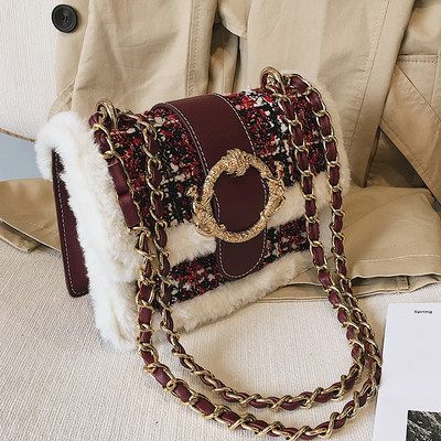 Elegáns női táska pehely elemmel