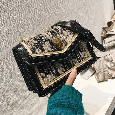 Stílusos táska hosszú füllel, több színben