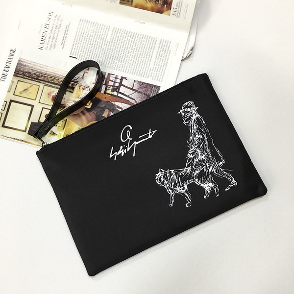 Modern férfi táska fekete színű rátéttel