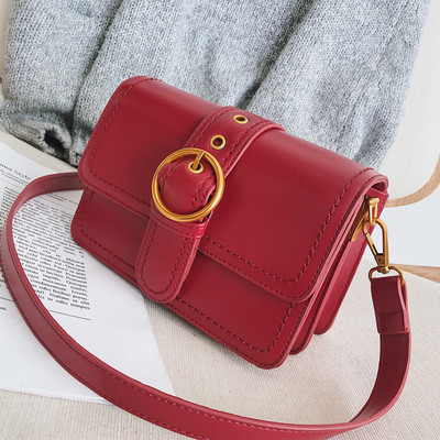 Γυναικεία κομψή τσάντα με  πόρπη σε τέσσερα χρώματα