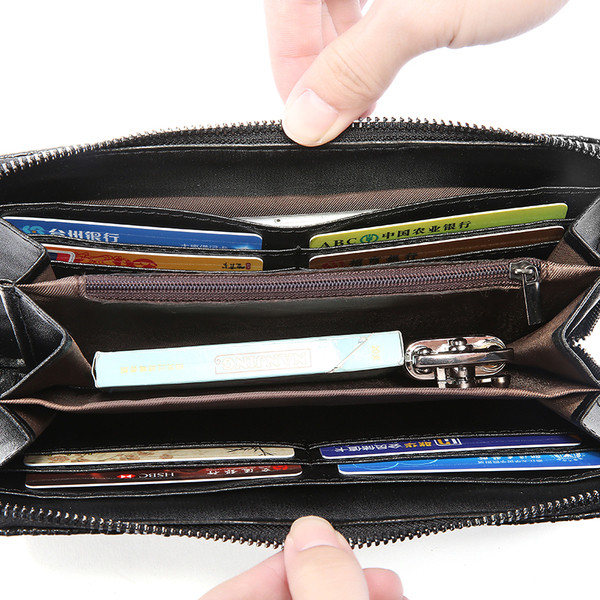 Μοντέρνο ανδρικό πορτοφόλι σε δύο χρώματα