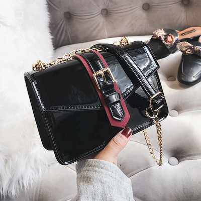 Γυναικεία τσάντα  με πόρπη σε διάφορα χρώματα