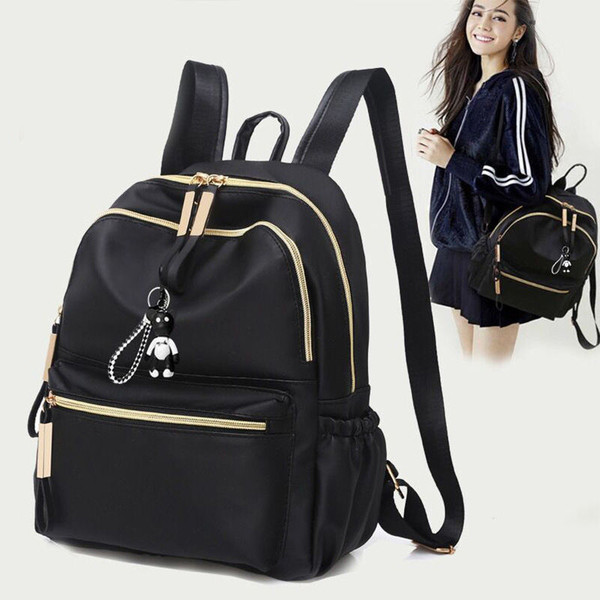 Női alkalmi hátizsák kiegészítővel fekete színben