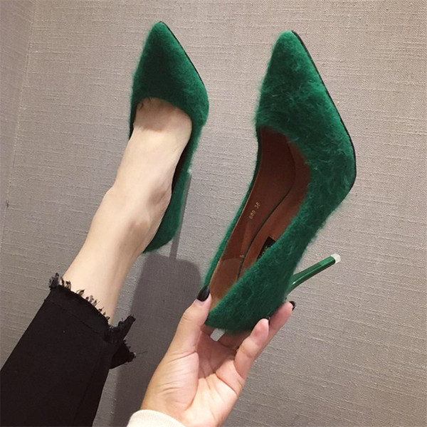 Új modell női pehelycipő hegyes modell több színben