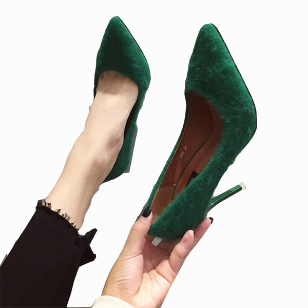 Új modell női pehelycipő hegyes modell több színben