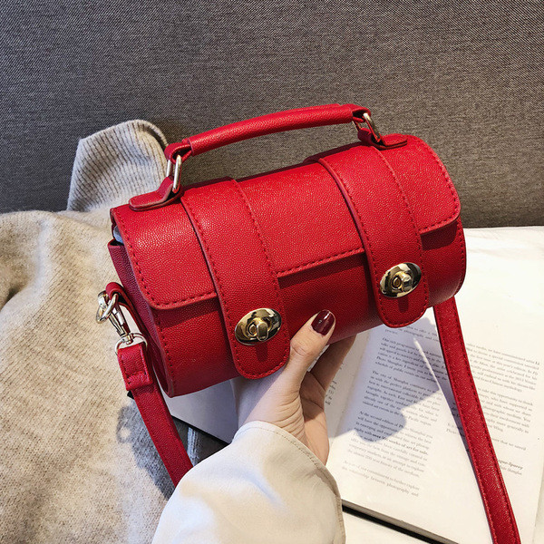 Γυναικεία τσάντα  με μικρή και μακρά λαβή