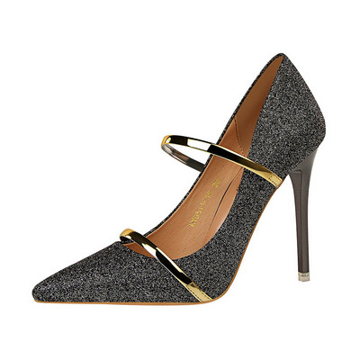 Νέα μοντέλα γυναικεία παπούτσια με κομψό αποτέλεσμα σε διάφορα χρώματα