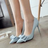 Μοντέρνα γυναικεία  παπούτσια λουστρίν  με κορδέλα σε διάφορα χρώματα