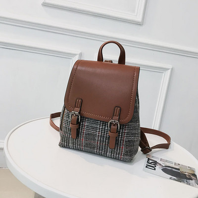 Hétköznapi női hátizsák két modellben