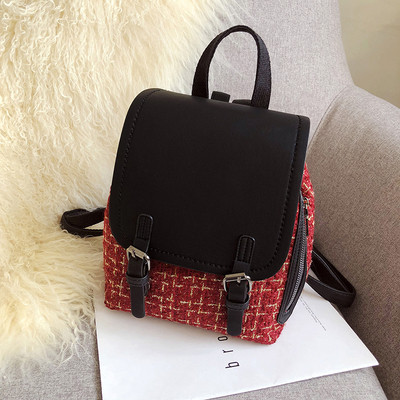 Hétköznapi női hátizsák két modellben