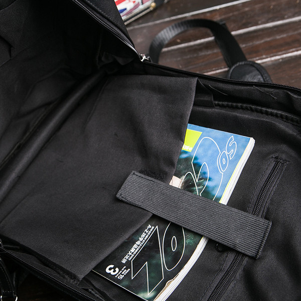 Μοντέρνο ανδρικό  σακίδιο σε καφέ και μαύρο χρώμα