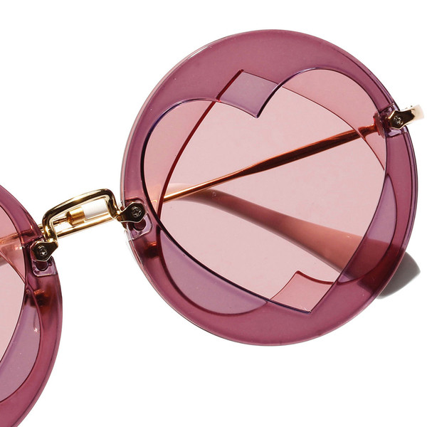 Μοναδικά γυναικεία  γυαλιά σε στρογγυλό σχήμα και χρωματιστά γυαλιά